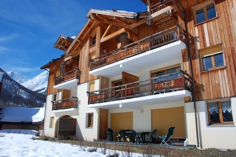 Appartements De La Chamoissiere Le Monetier-les-Bains Luaran gambar