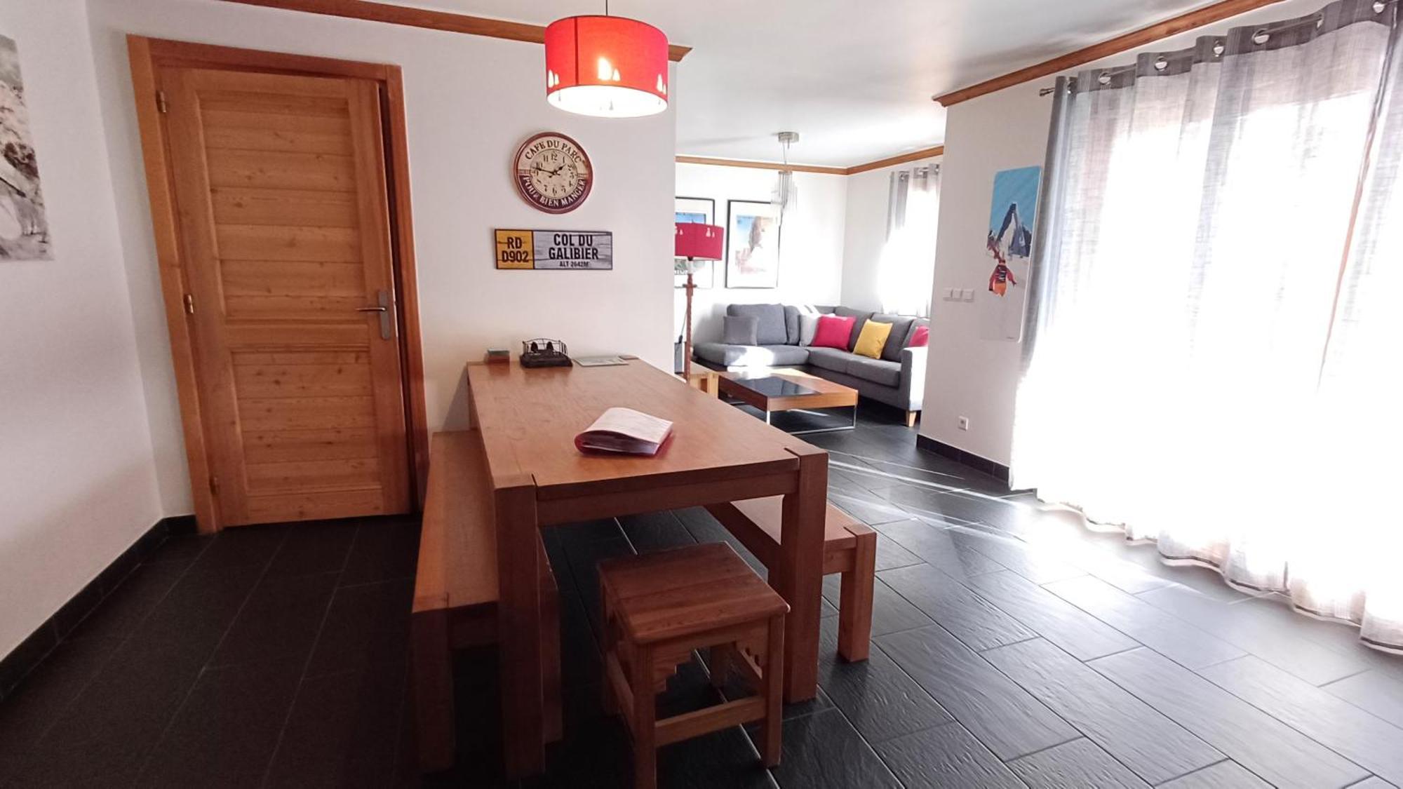 Appartements De La Chamoissiere Le Monetier-les-Bains Luaran gambar